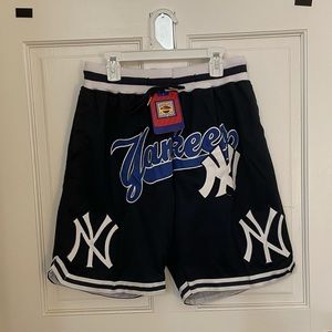 NWT New York Yankees Shorts